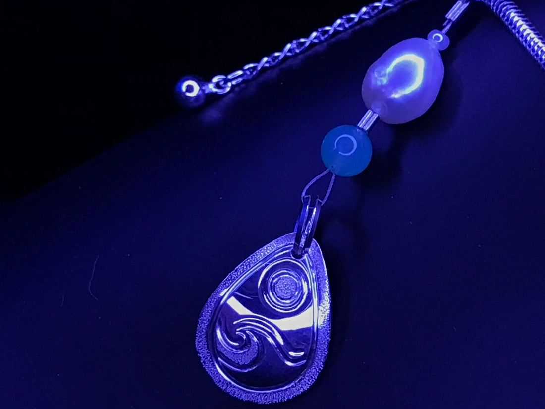 Full Moon & Wave  sterling silver Charm with chrysoprase & pearl on sterling silver Anklet