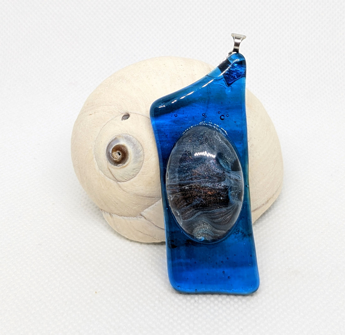 Fused glass|resin|acrylic paint skins|pendant